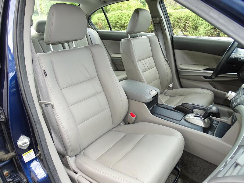 Honda Accord EX-L Sedan AT 2010