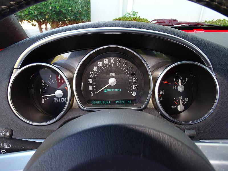 Chevrolet SSR LS 2003