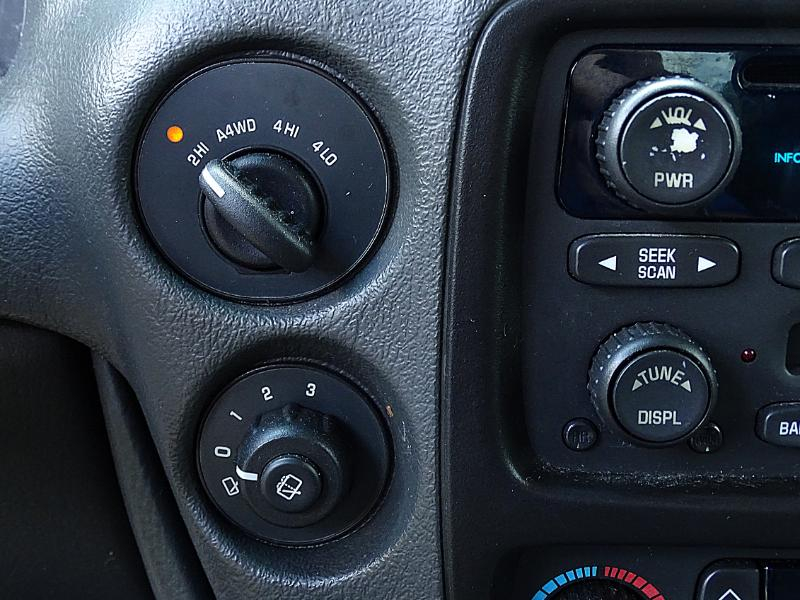 Chevrolet TrailBlazer LT 4WD 2004