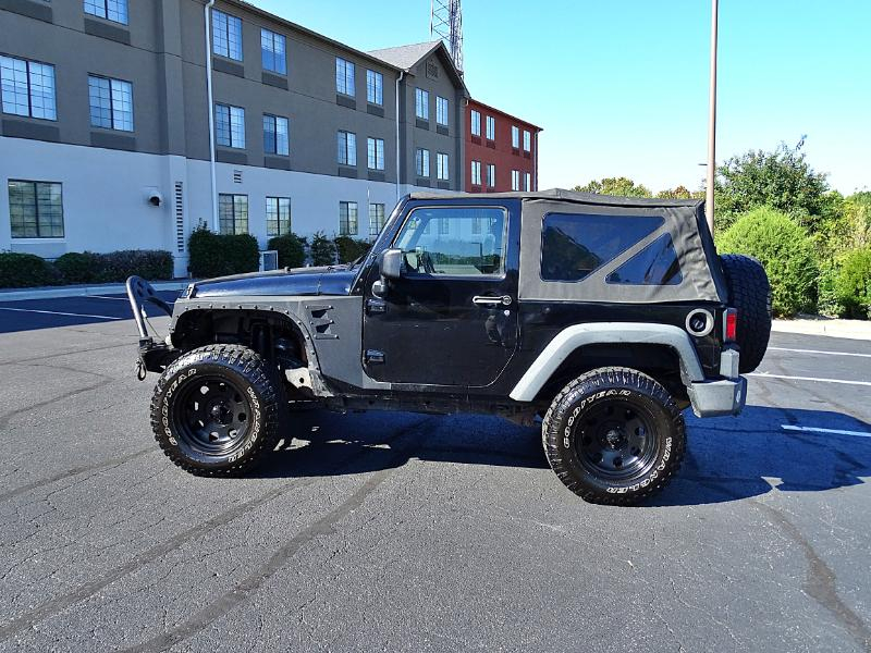 Jeep Wrangler Sport 4WD 2010