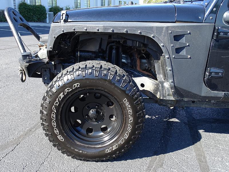 Jeep Wrangler Sport 4WD 2010