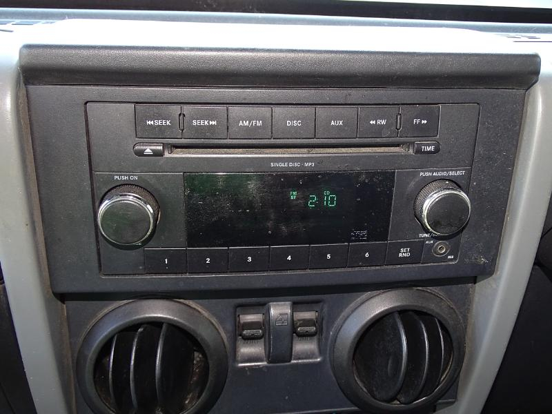 Jeep Wrangler Sport 4WD 2010