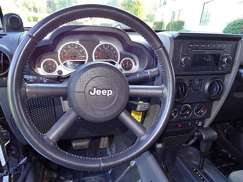 Jeep Wrangler Sport 4WD 2010