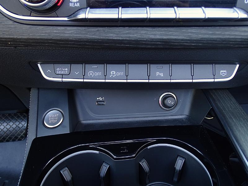 Audi A5 Premium Plus S line 45 TFSI Convertible 2023