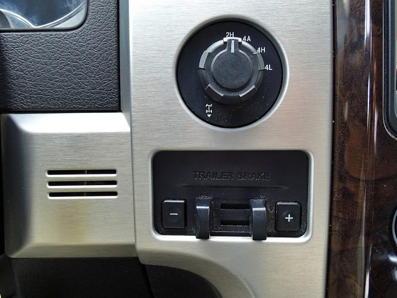 Ford F-150 Platinum SuperCrew 6.5-ft. Bed 4WD 2014