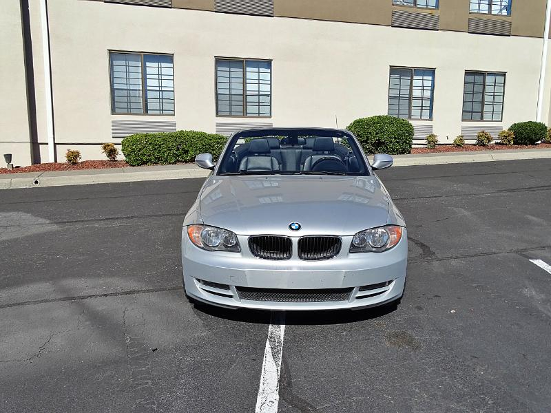 BMW 1-Series 128i Convertible 2011