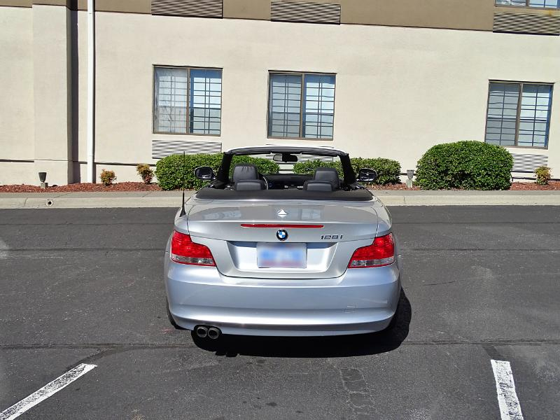 BMW 1-Series 128i Convertible 2011