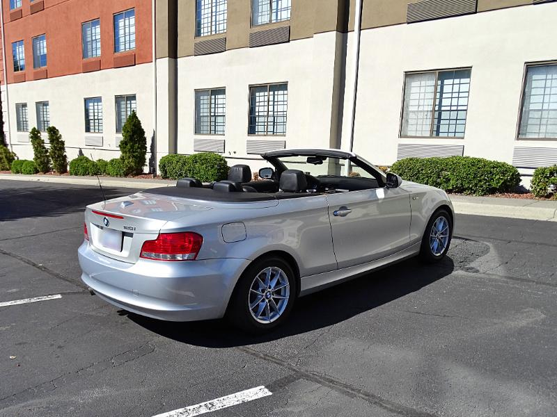 BMW 1-Series 128i Convertible 2011