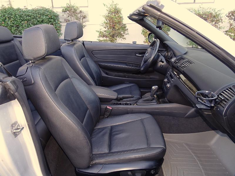 BMW 1-Series 128i Convertible 2011