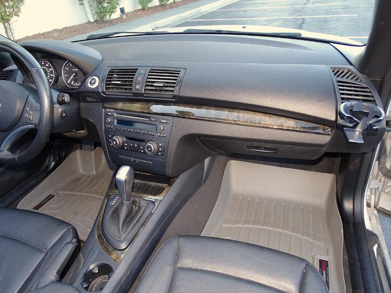 BMW 1-Series 128i Convertible 2011