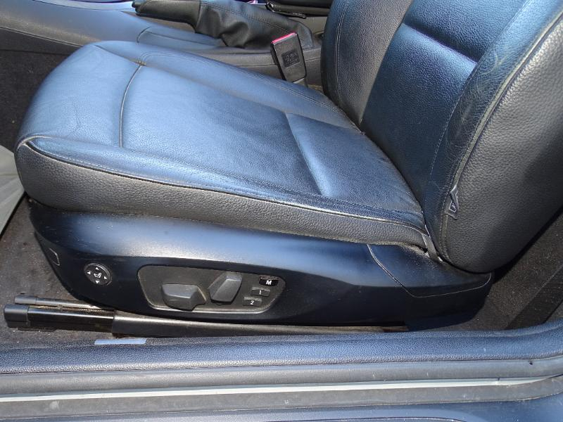 BMW 1-Series 128i Convertible 2011
