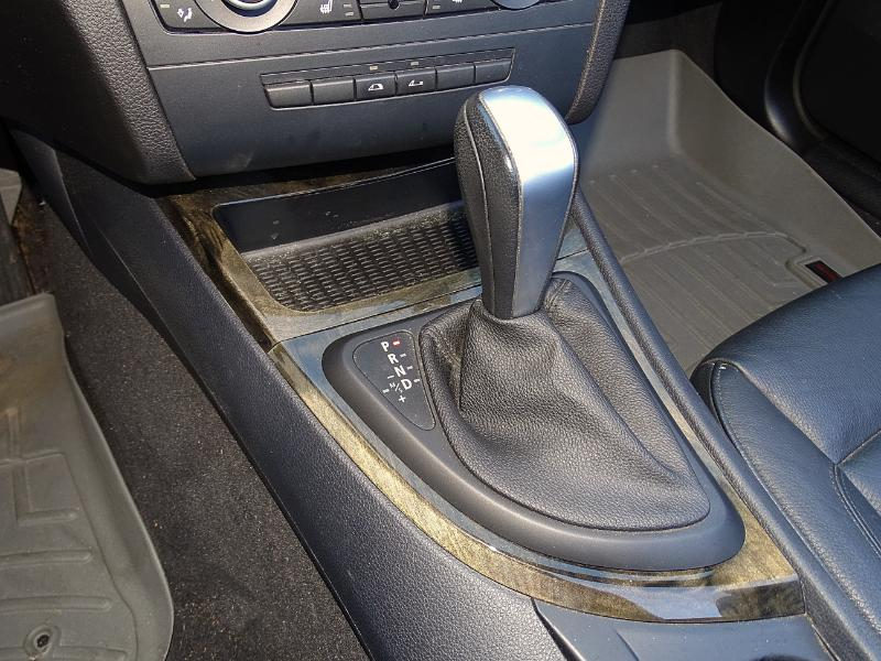BMW 1-Series 128i Convertible 2011
