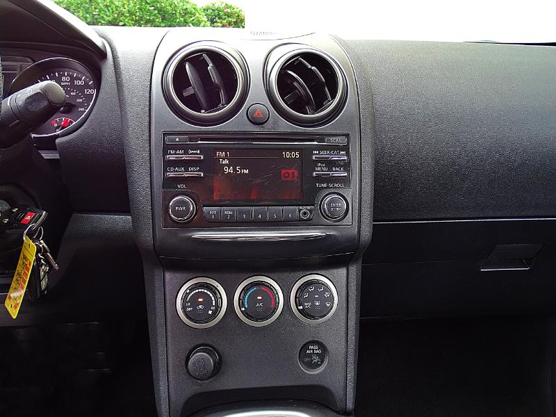 Nissan Rogue Select S 2WD 2014