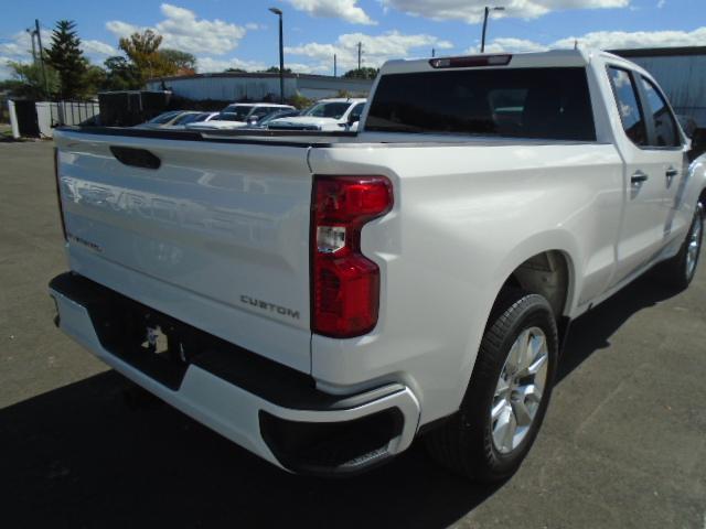 Chevrolet Silverado 1500 2WD Double Cab 147" Custom 2024