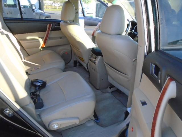 Toyota Highlander FWD 4dr V6 Limited (Natl) 2009