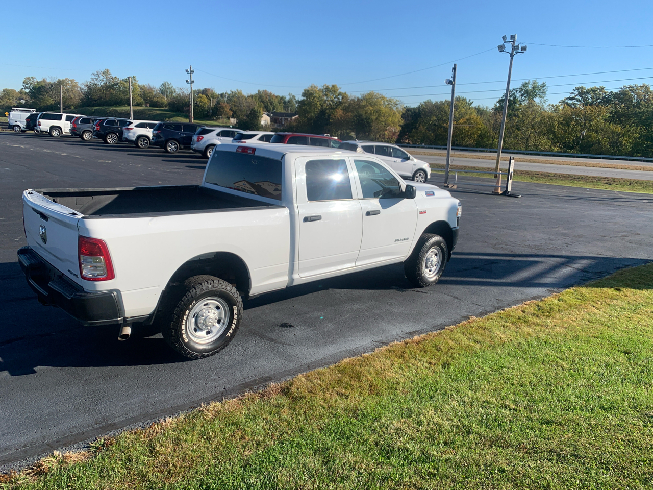 RAM 2500 Tradesman 4x4 Crew Cab 6'4" Box 2021 RAM 2500 Tradesman 4x4 Crew Cab 6'4" Box 2021