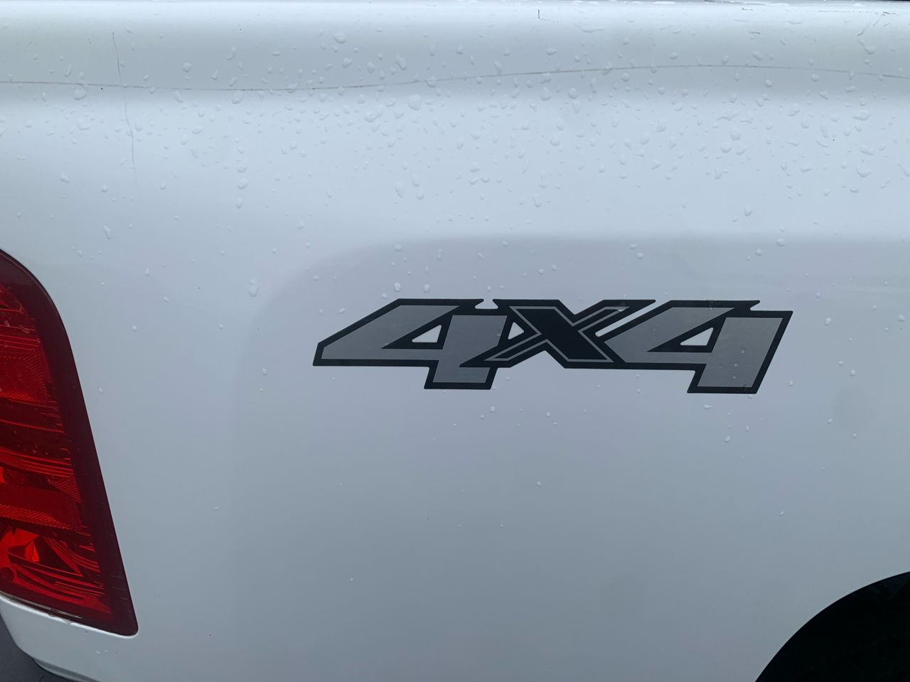 Chevrolet Silverado 3500HD 4WD Crew Cab 167.7" Work Truck 2012