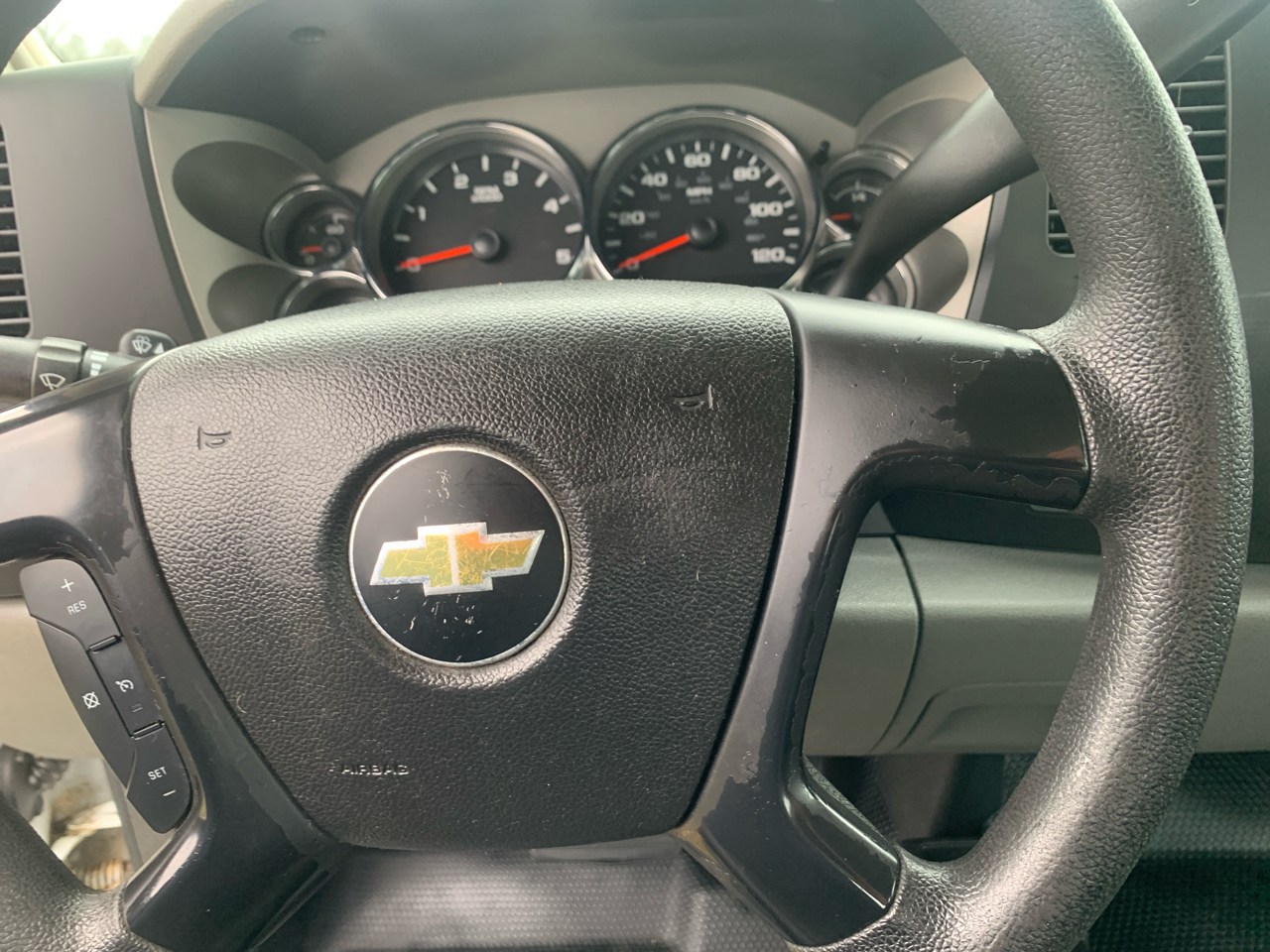 Chevrolet Silverado 3500HD 4WD Crew Cab 167.7" Work Truck 2012