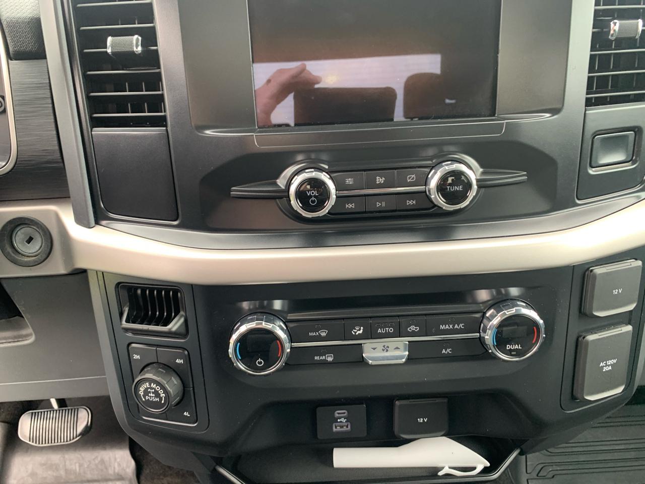 Ford F-150 XLT 4WD SuperCrew 5.5' Box 2021