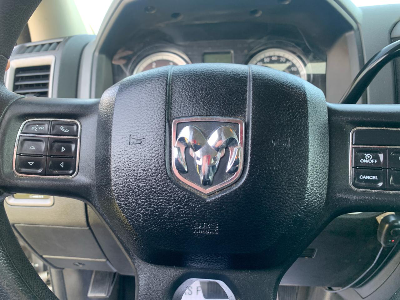 RAM 3500 Tradesman 4x4 Crew Cab 8' Box 2018