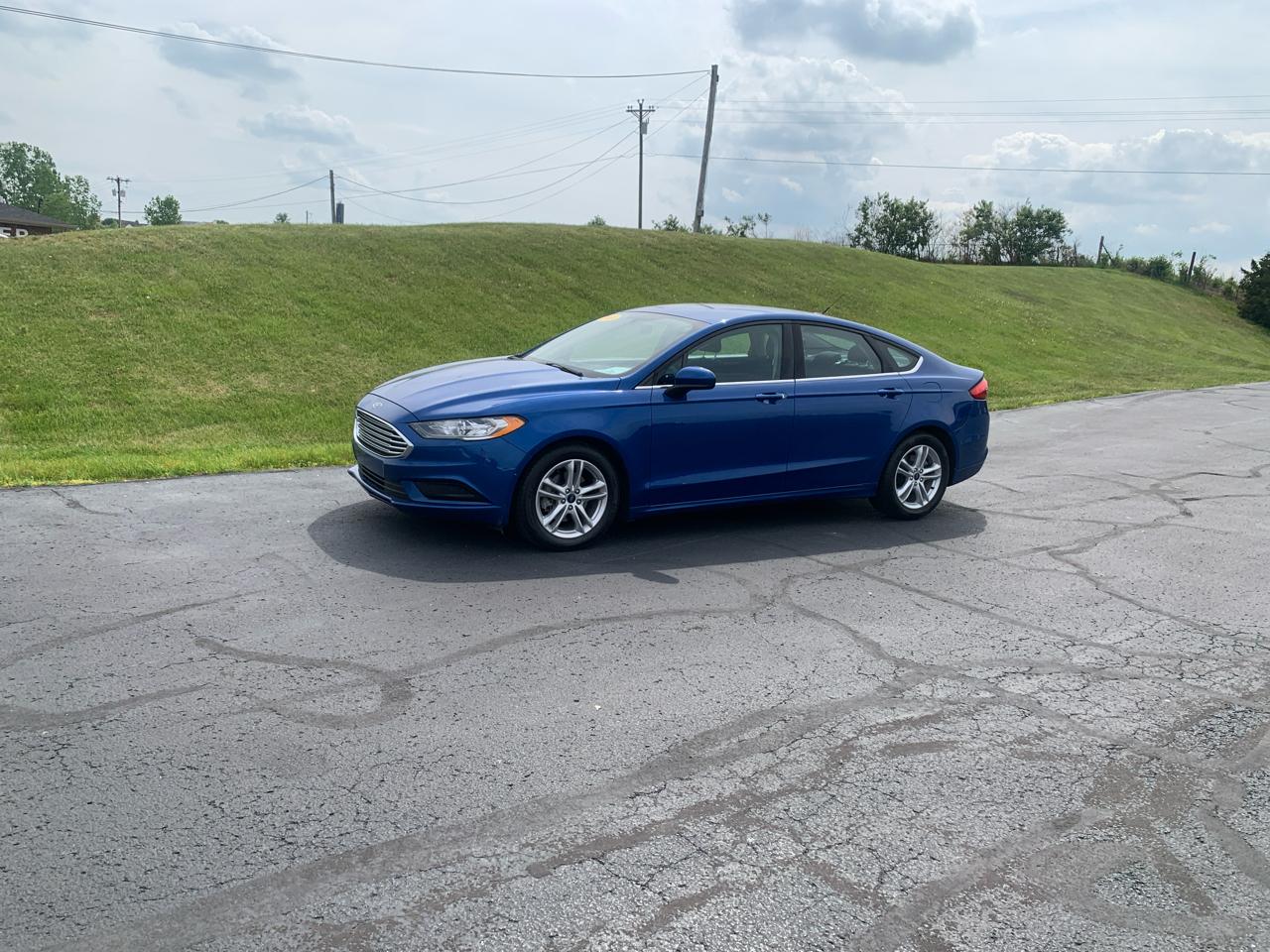 Ford Fusion SE FWD 2018