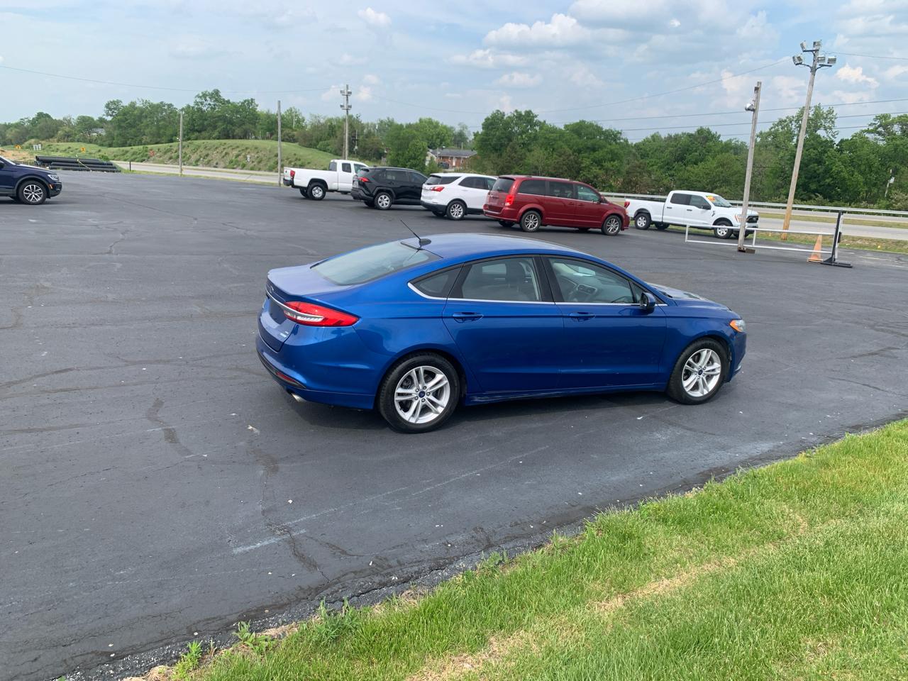 Ford Fusion SE FWD 2018