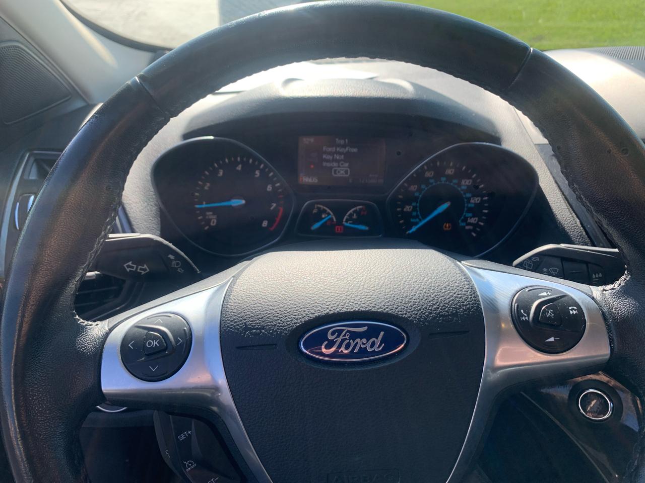 Ford Escape 4WD 4dr Titanium 2016