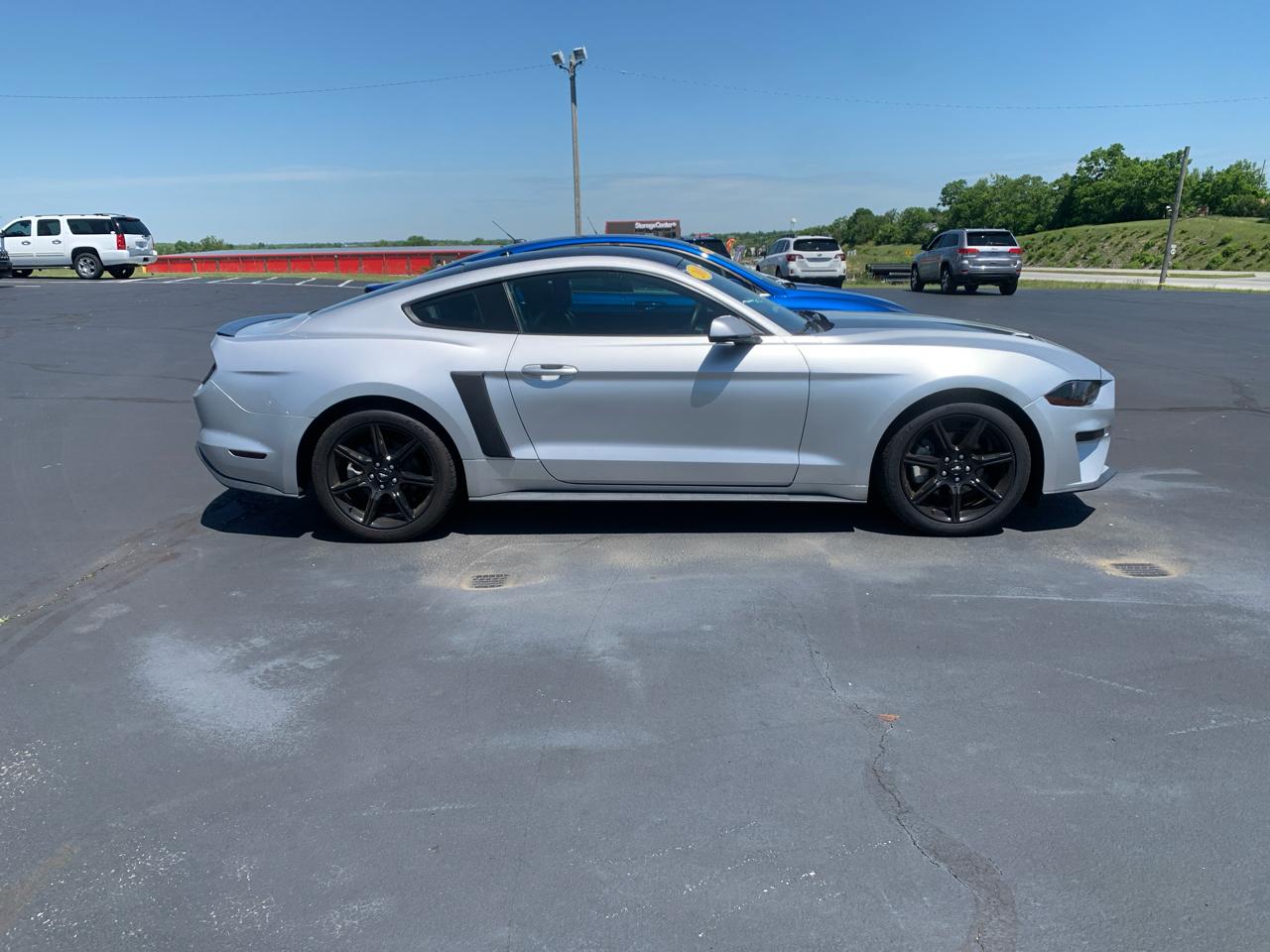 Ford Mustang EcoBoost Fastback 2018