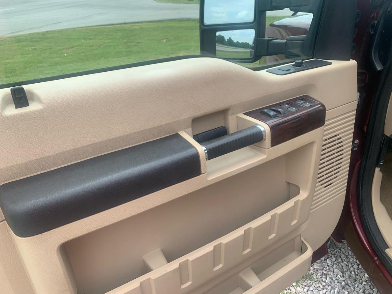 Ford Super Duty F-350 DRW 4WD Crew Cab 172" Lariat 2008