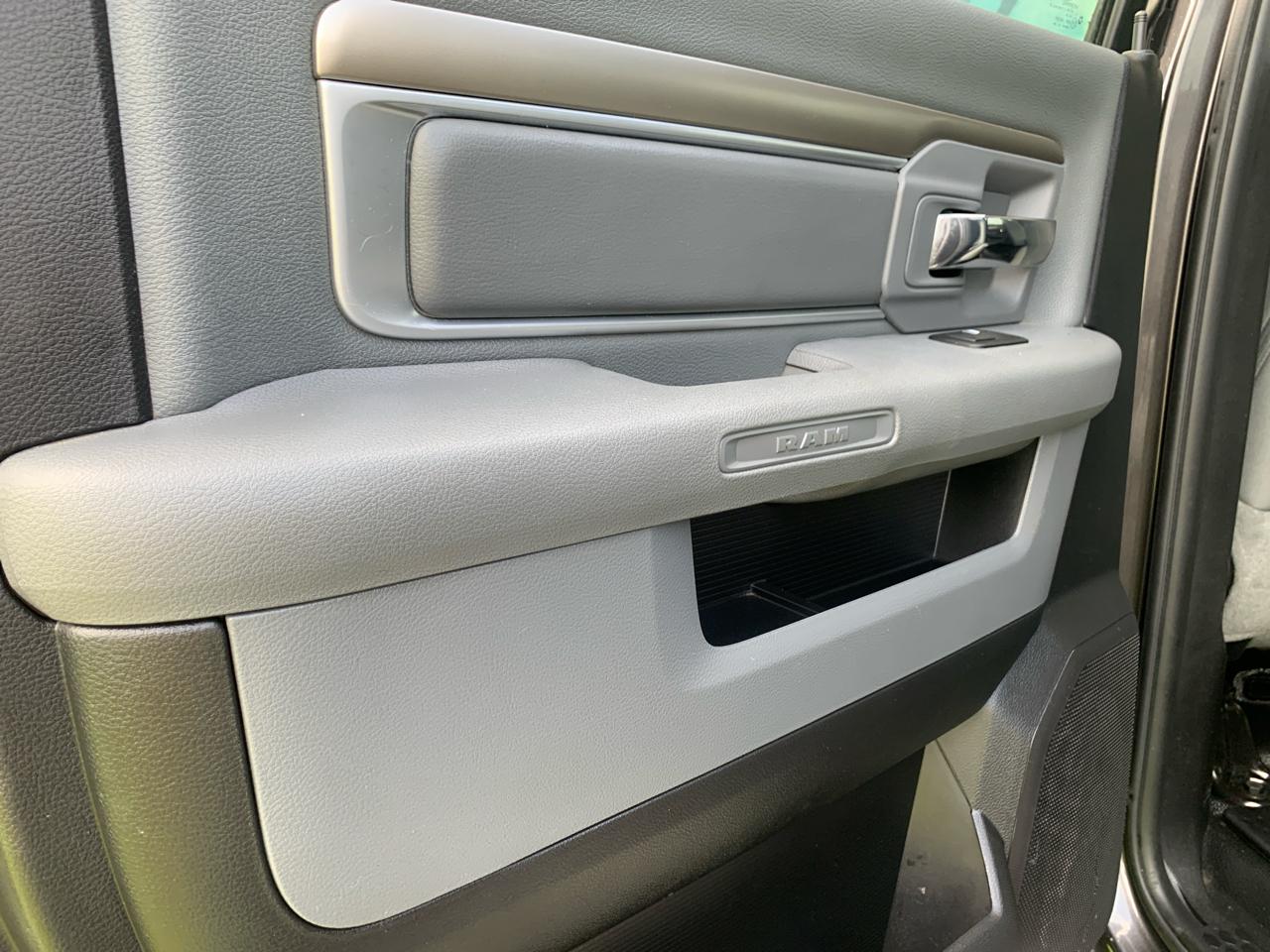 RAM 2500 4WD Crew Cab 149" SLT 2016