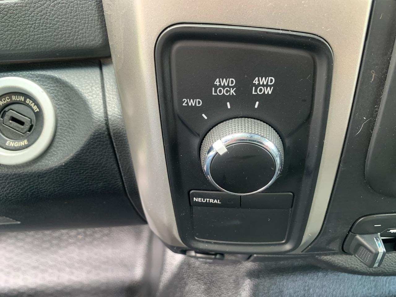 RAM 2500 4WD Crew Cab 149" SLT 2016