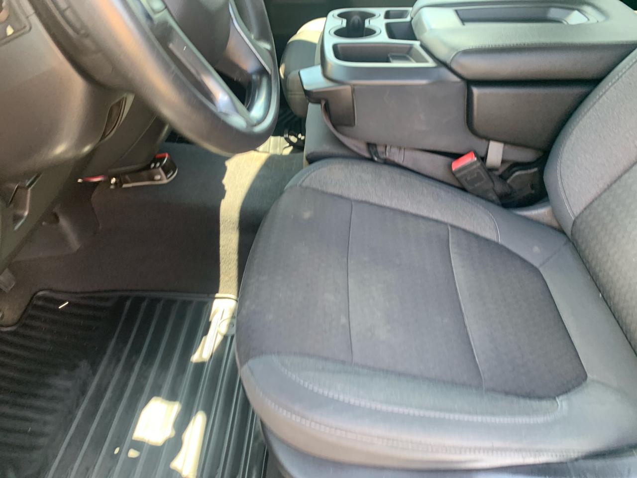 Chevrolet Silverado 1500 4WD Double Cab 147" RST 2020