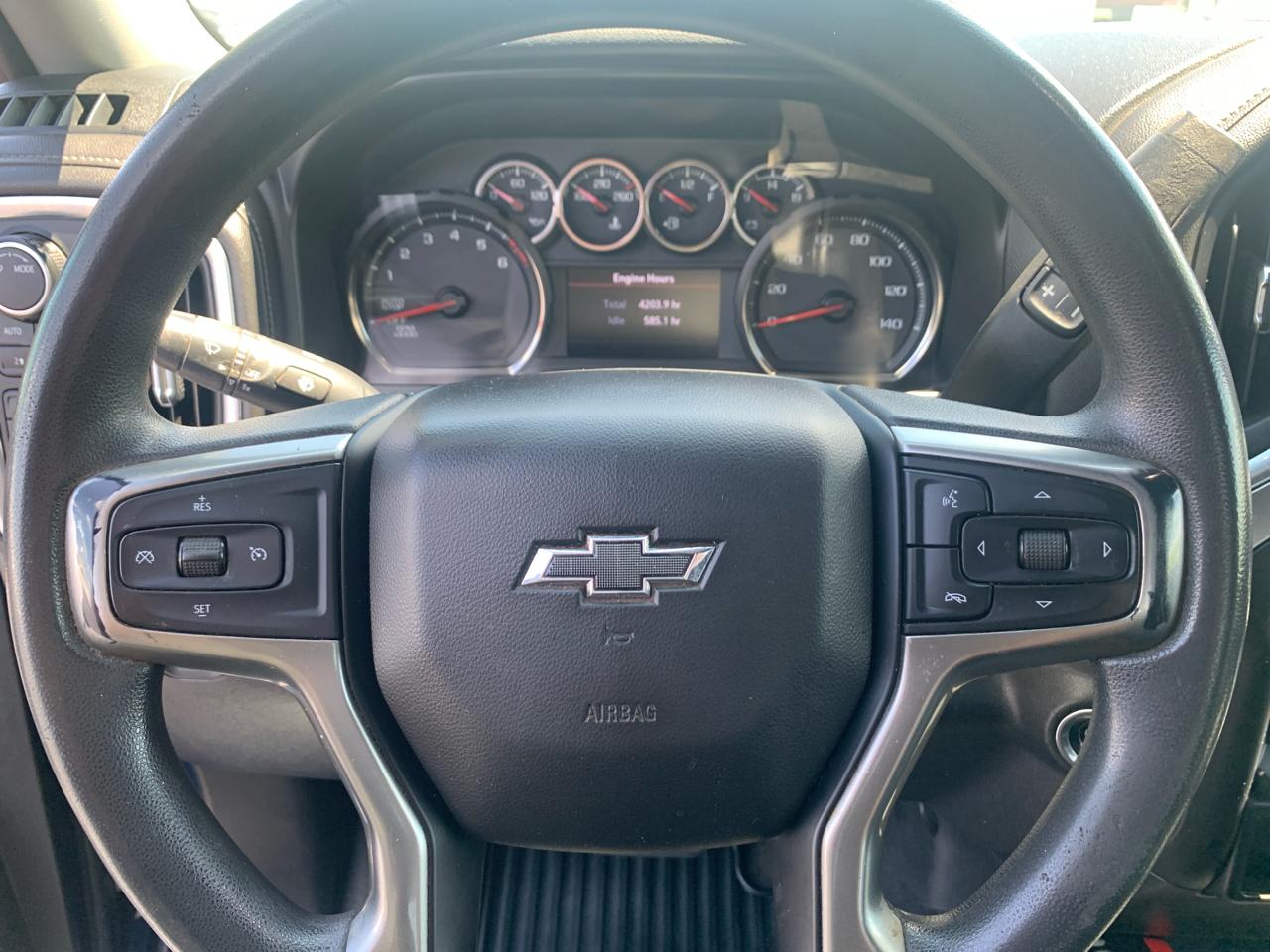 Chevrolet Silverado 1500 4WD Double Cab 147" RST 2020