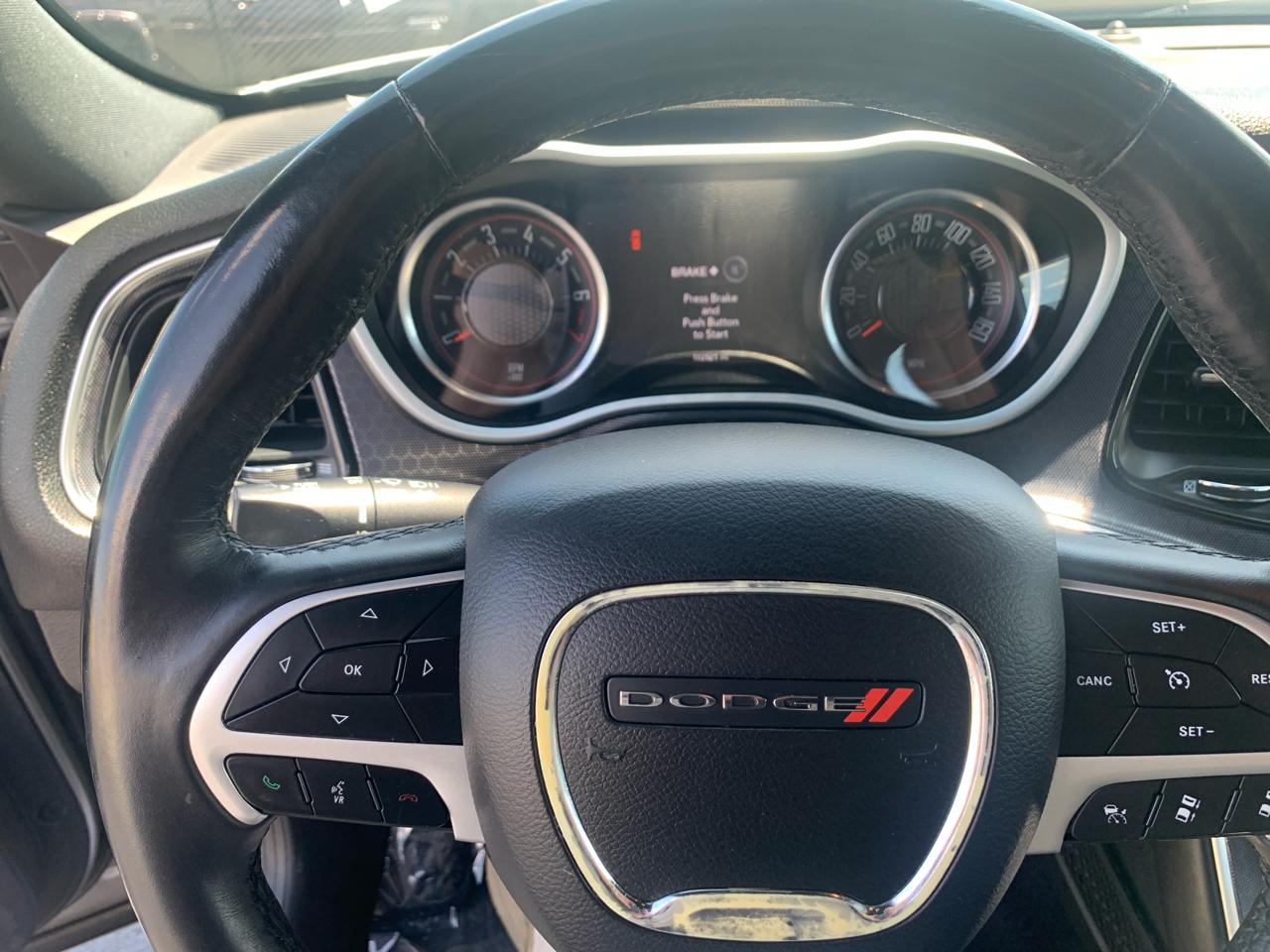 Dodge Challenger SXT Plus RWD 2018