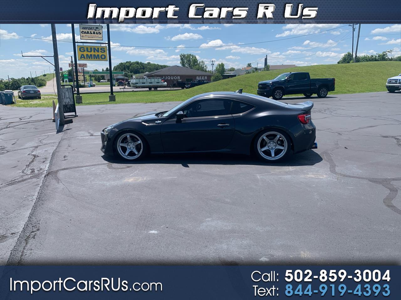 Scion FR-S 2dr Cpe Man (Natl) 2013