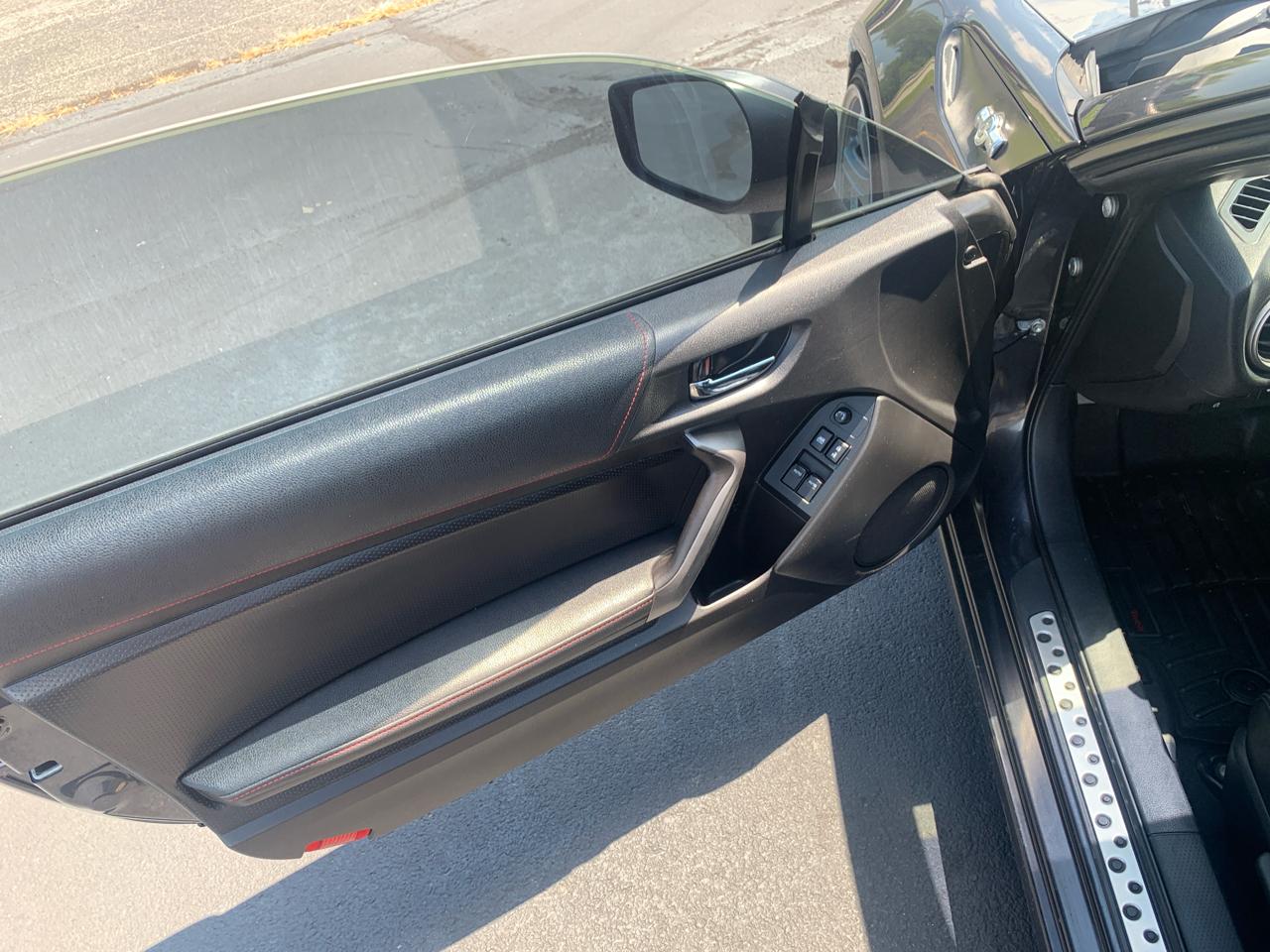 Scion FR-S 2dr Cpe Man (Natl) 2013