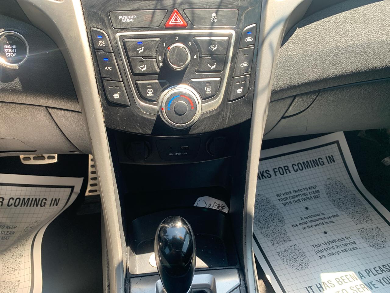 Hyundai Elantra GT 5dr HB Auto 2016