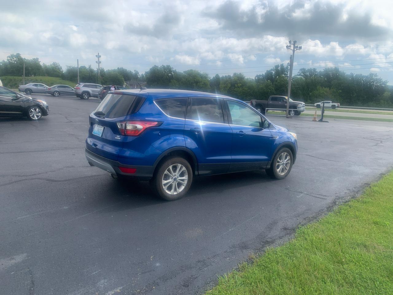 Ford Escape SE FWD 2017