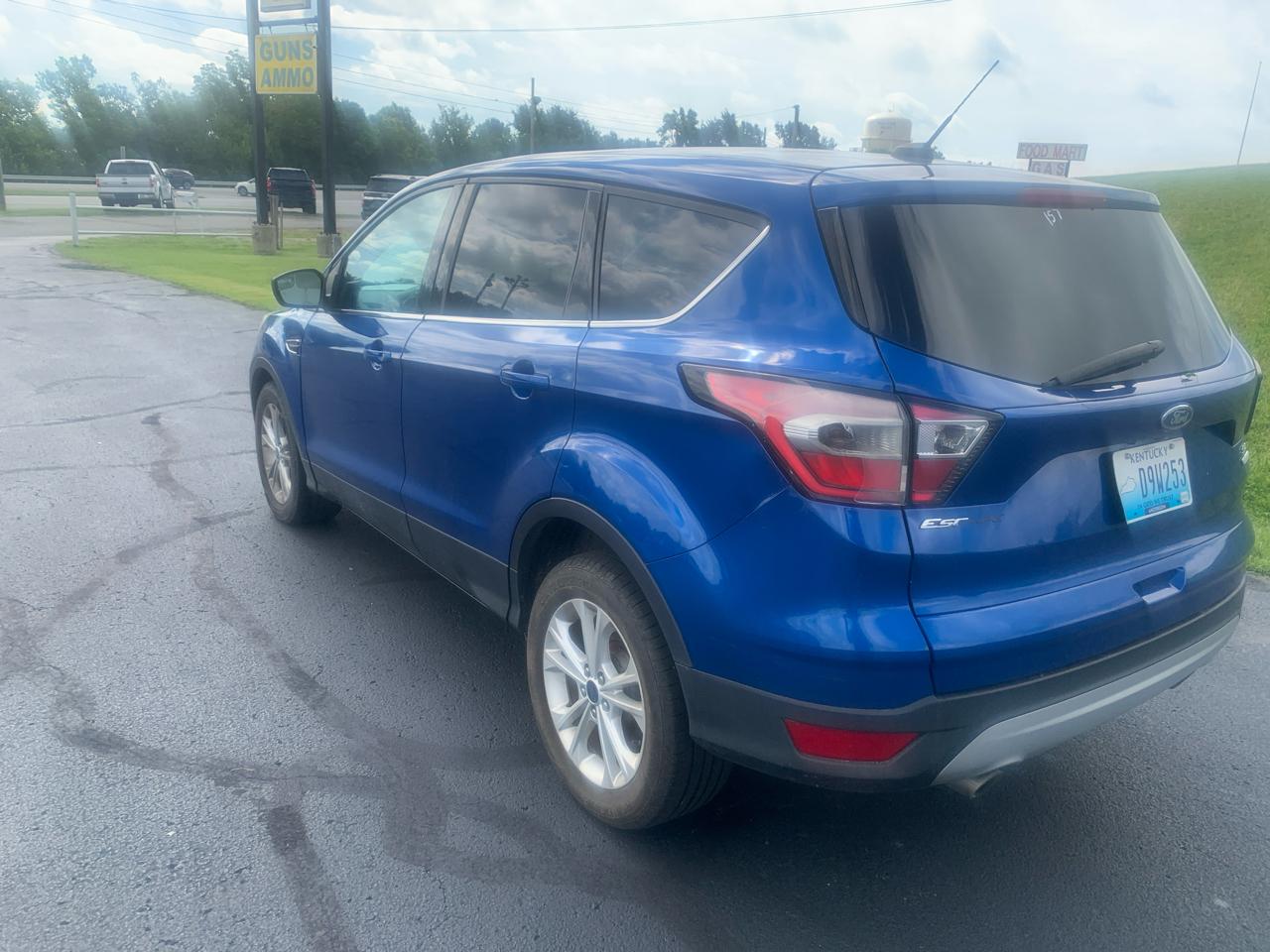 Ford Escape SE FWD 2017