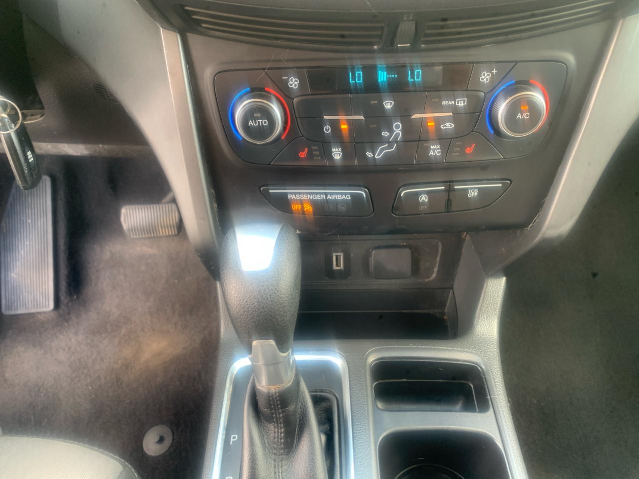 Ford Escape SE FWD 2017