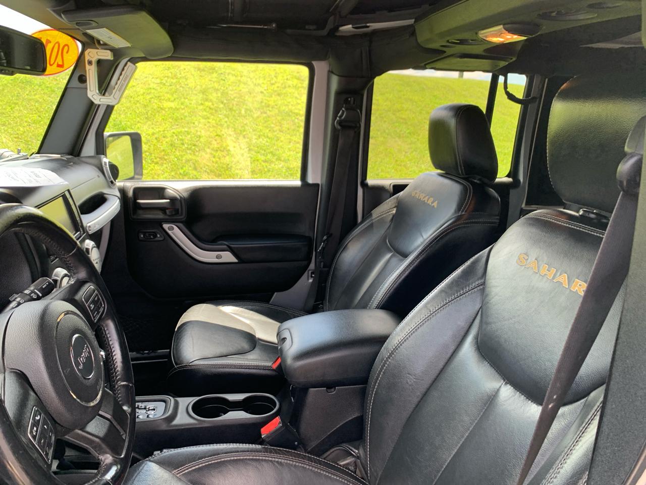 Jeep Wrangler Unlimited 4WD 4dr Sahara 2015