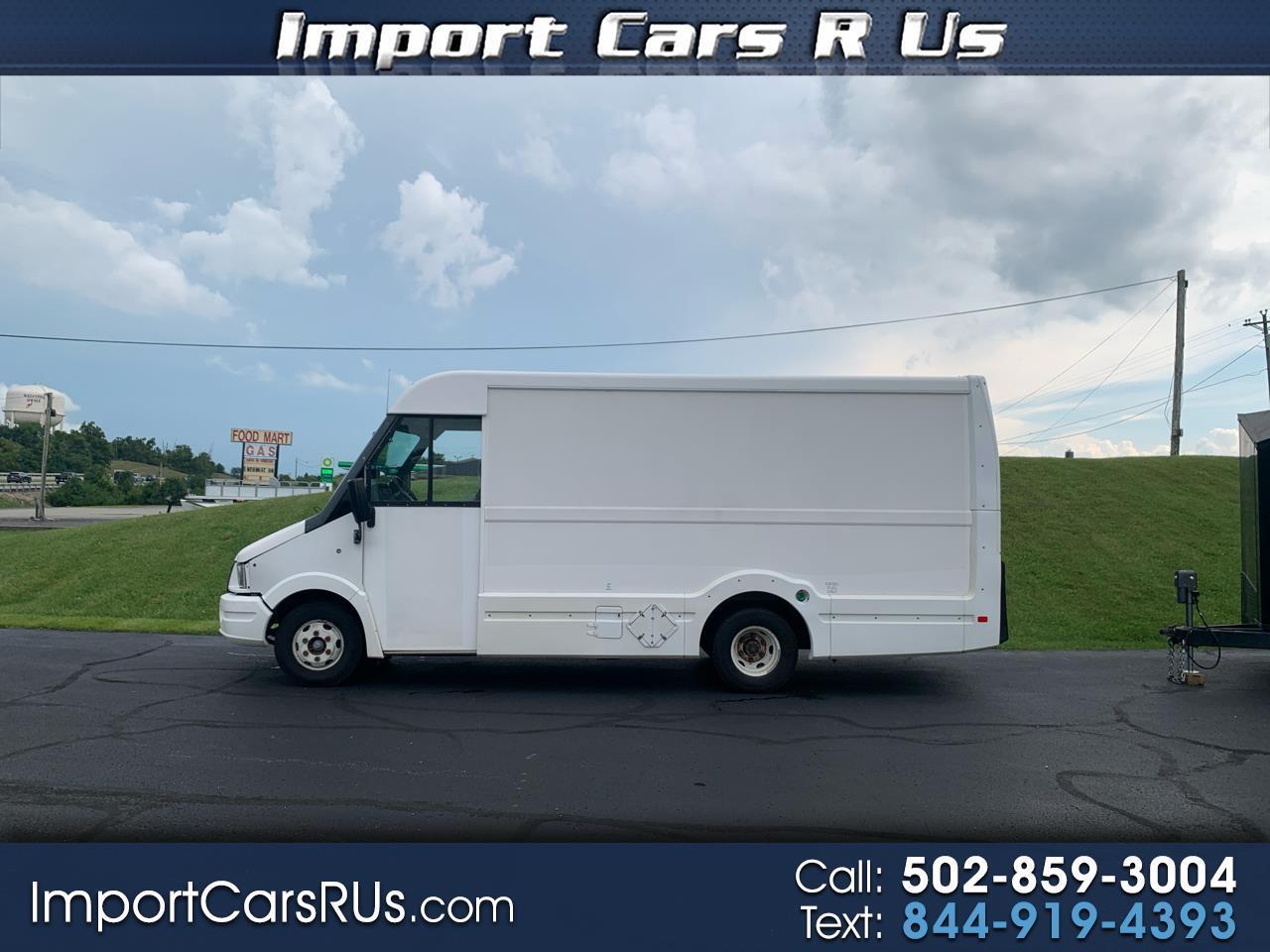 2013 Isuzu Commercial Van 151" WB 12' REACH