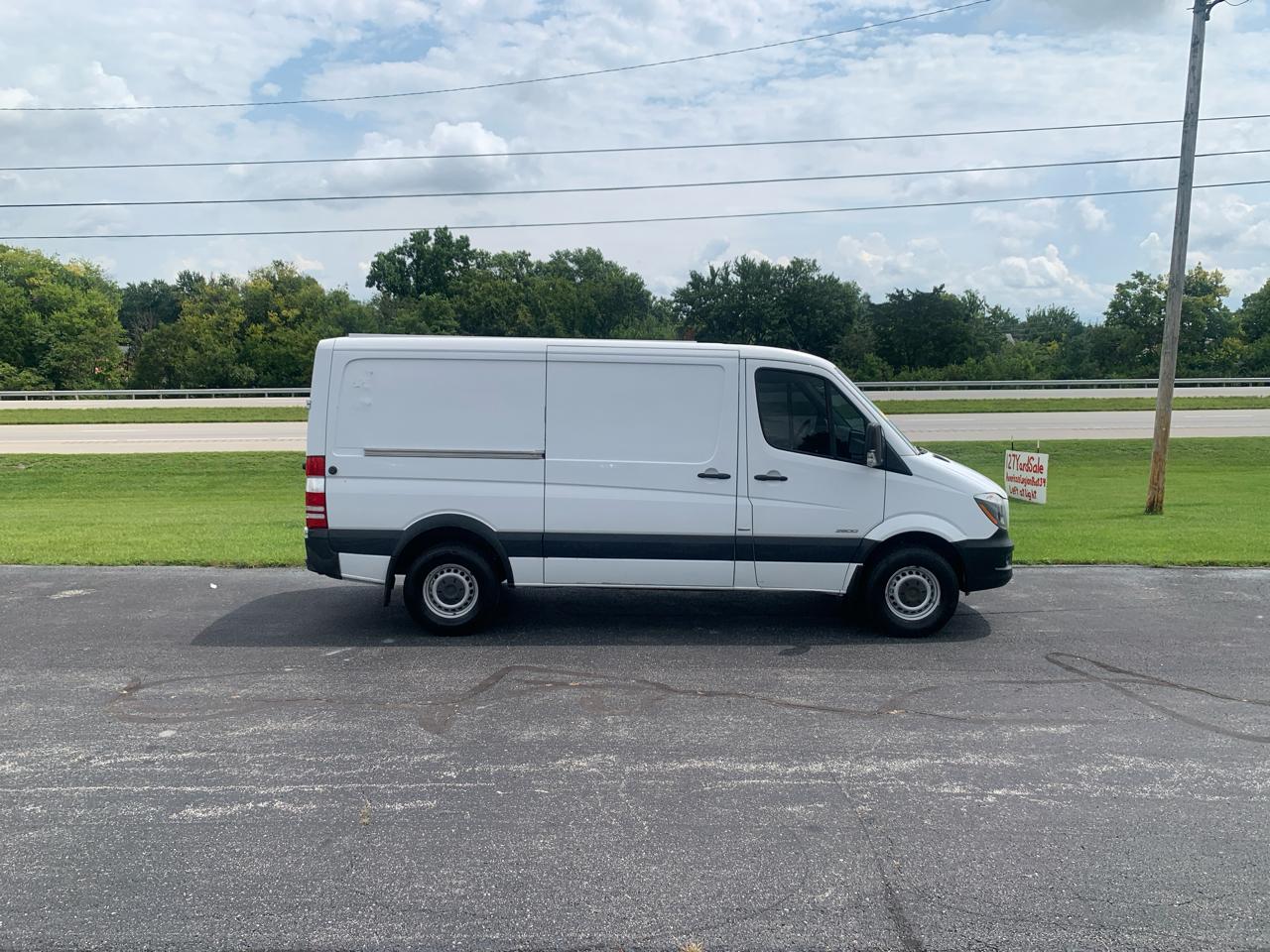Mercedes-Benz Sprinter Cargo Vans RWD 2500 144" 2016