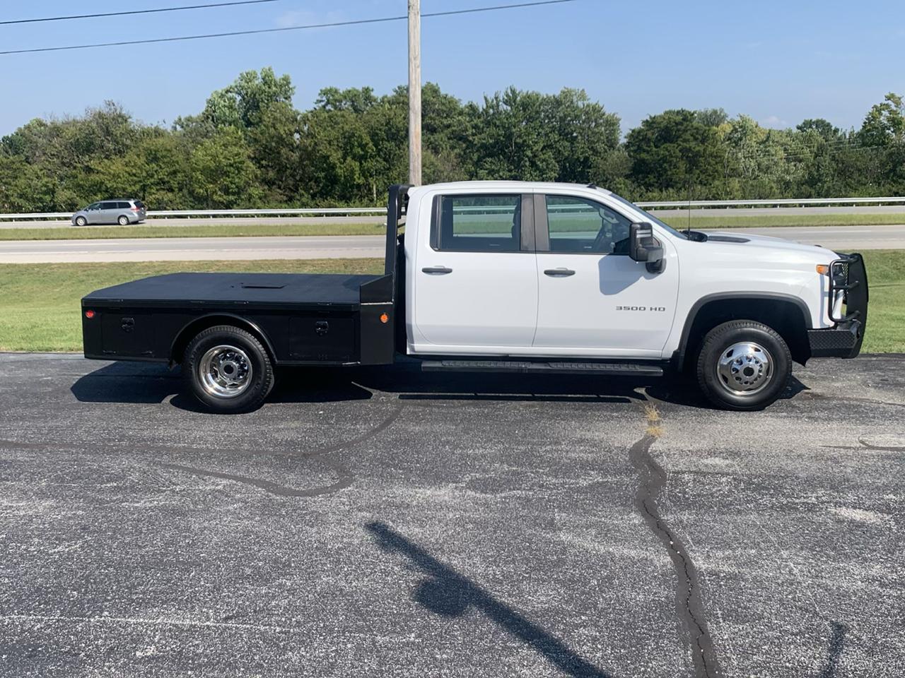 Chevrolet Silverado 3500HD CC 4WD Crew Cab 177" WB, 60" CA Work Truck 2020