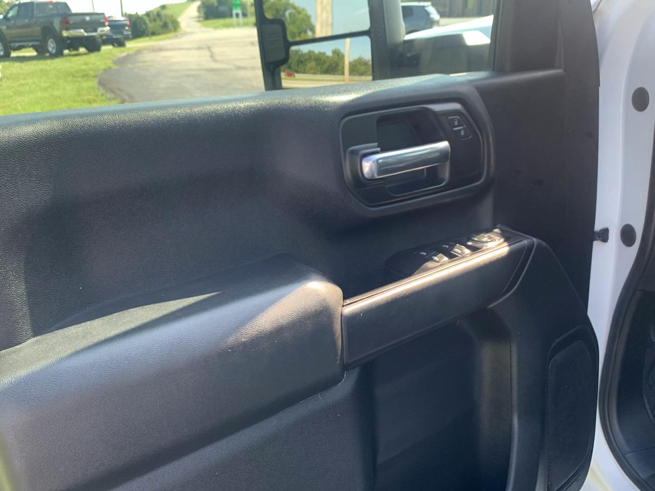 Chevrolet Silverado 3500HD CC 4WD Crew Cab 177" WB, 60" CA Work Truck 2020