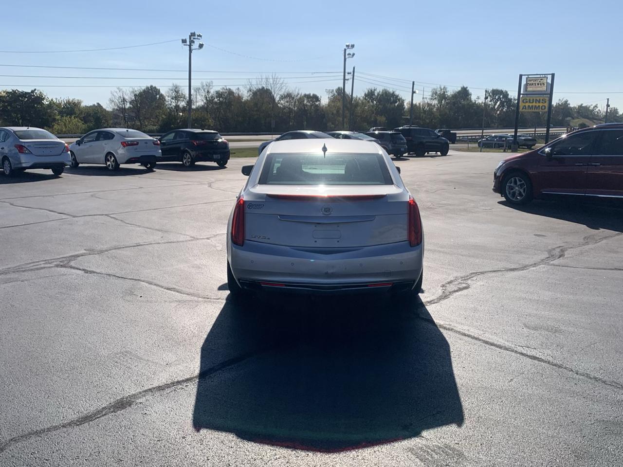 Cadillac XTS 4dr Sdn Luxury AWD 2014