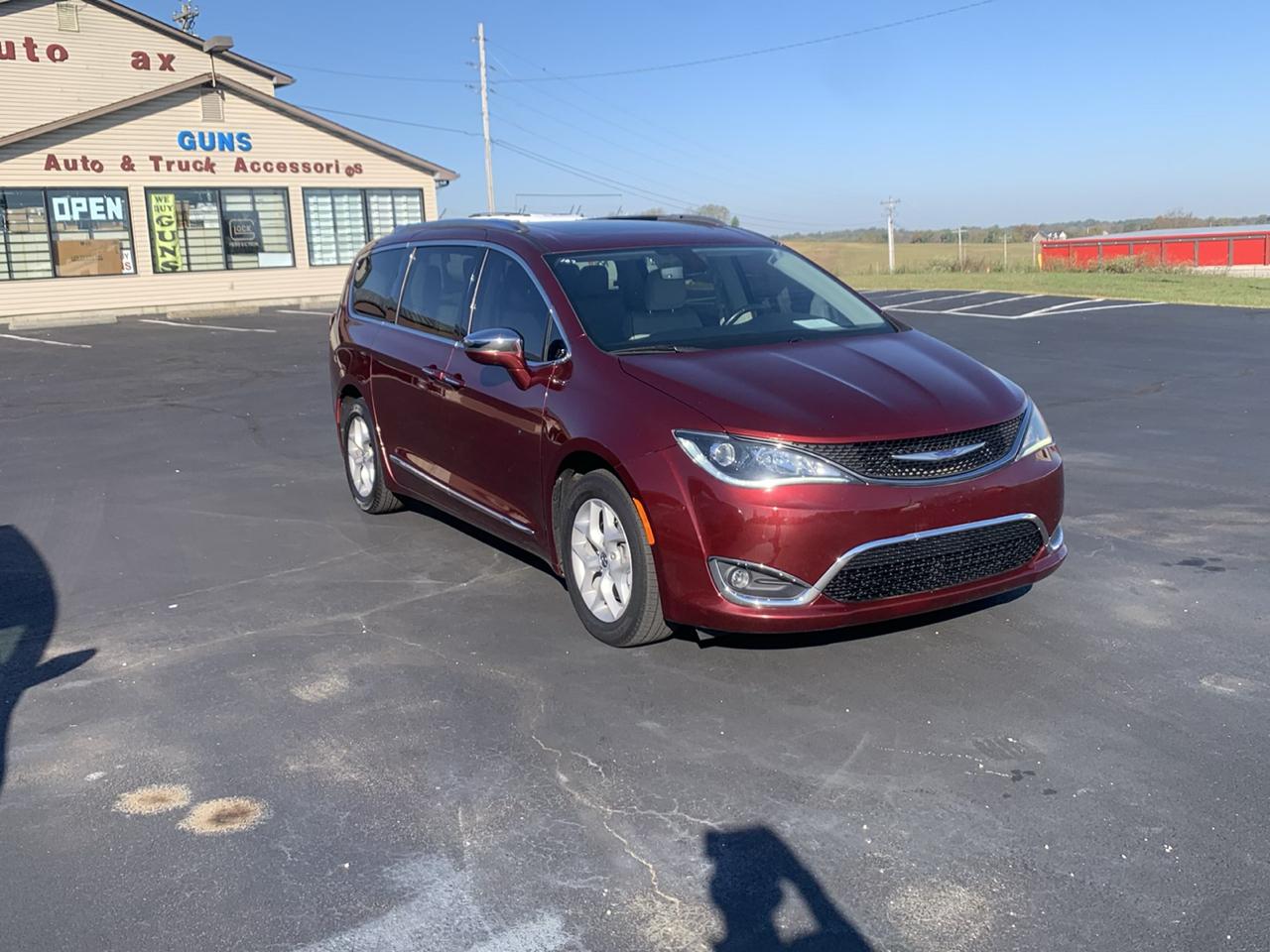 Chrysler Pacifica Limited FWD 2020