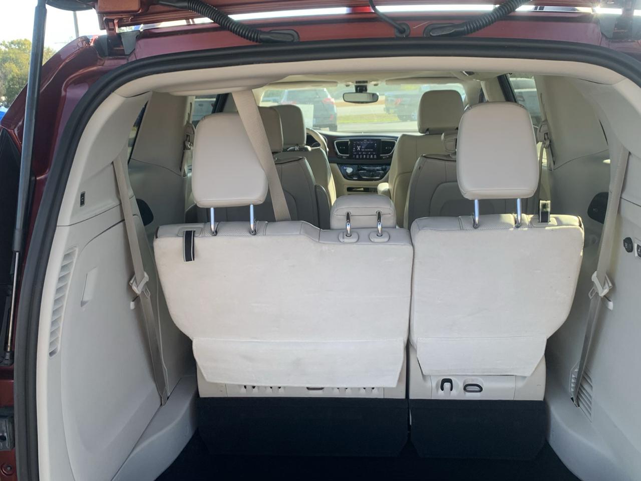 Chrysler Pacifica Limited FWD 2020