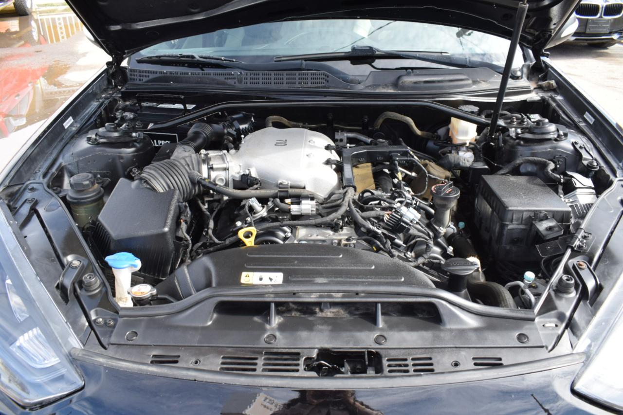 Hyundai Genesis Coupe 3.8 Ultimate 6MT 2015