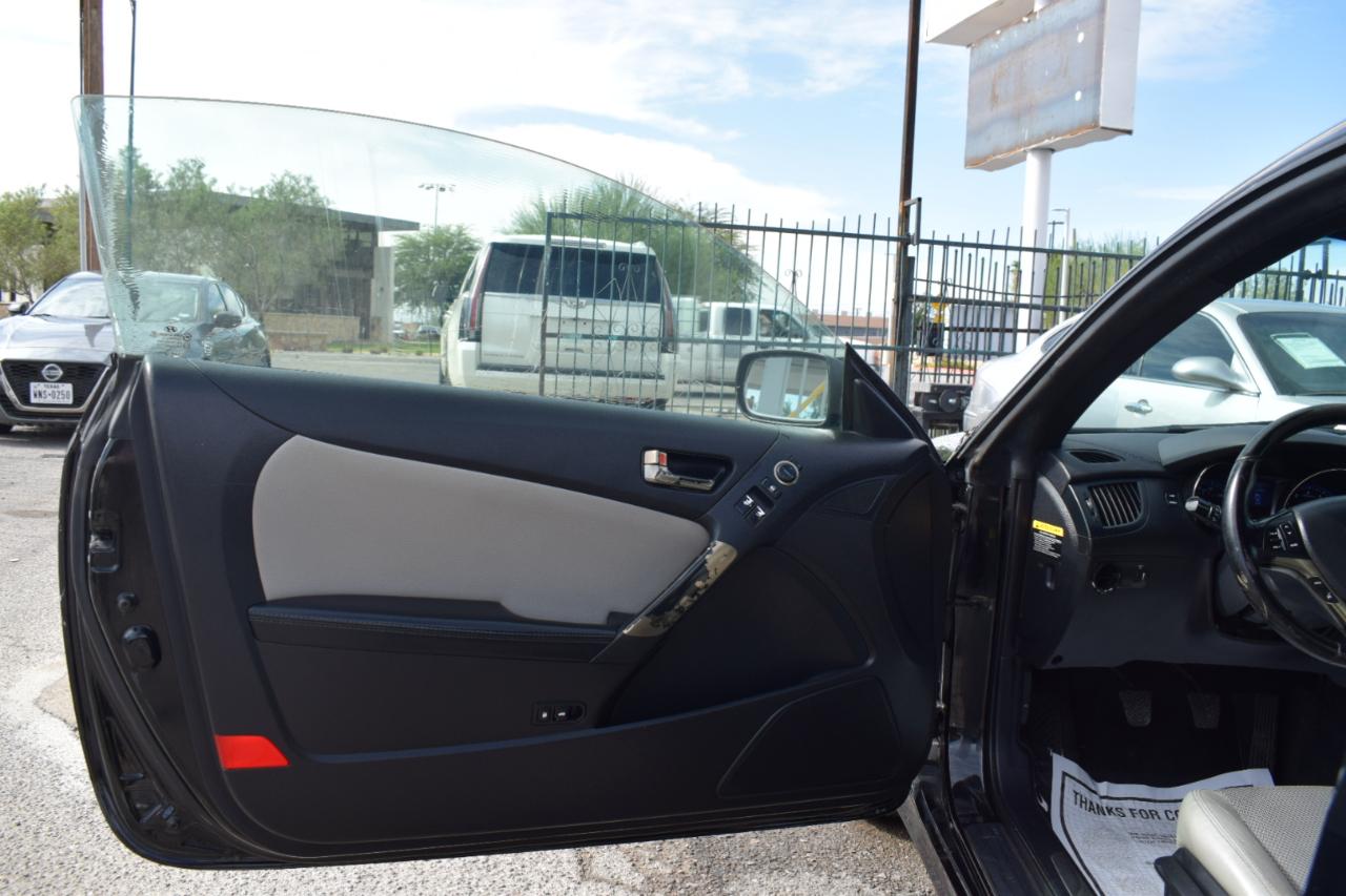 Hyundai Genesis Coupe 3.8 Ultimate 6MT 2015